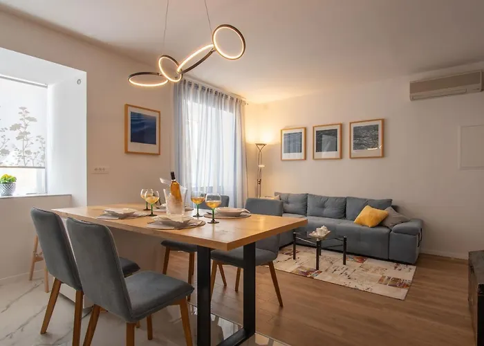 Lägenhet Premium Zec By Pag Tours