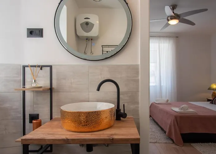 Lägenhet Premium Zec By Pag Tours